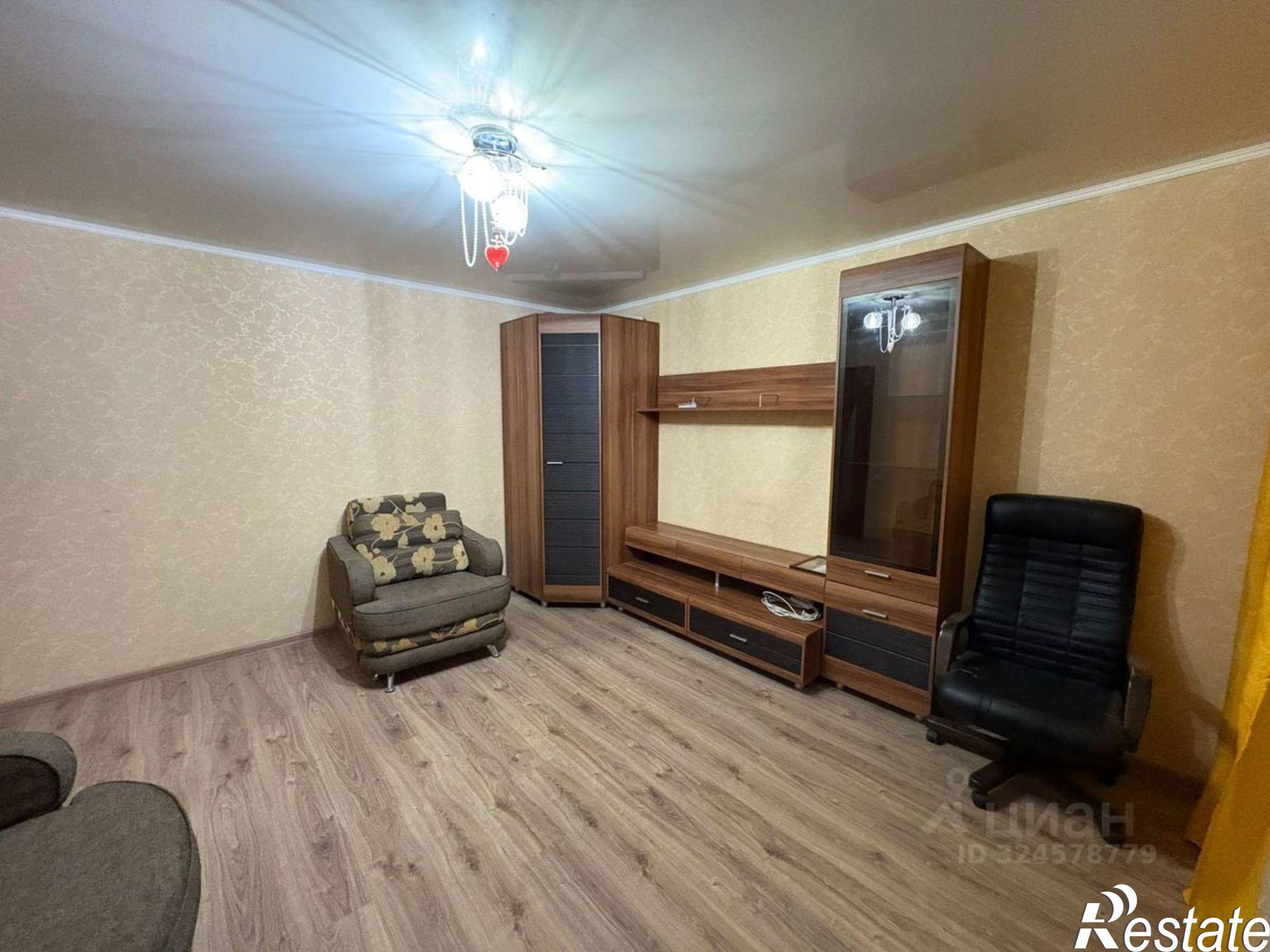 Сдать квартиру за 28 000 рублей на Советский проспект, 18