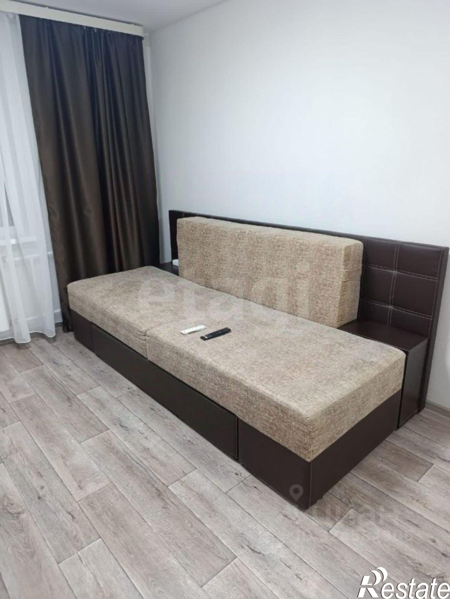 Сдать квартиру за 25 000 рублей на улица Командарма Белова, 25