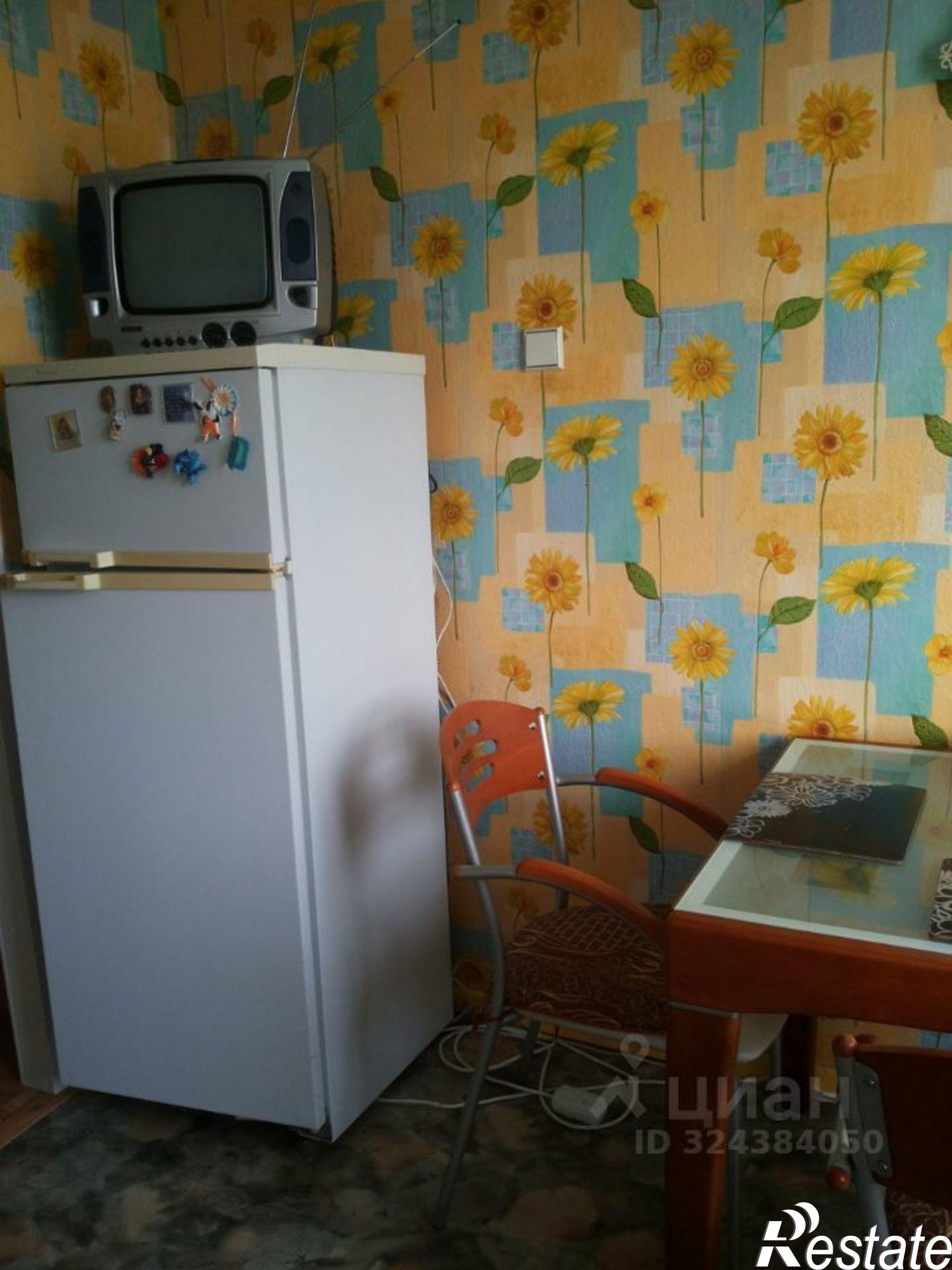 Сдать квартиру за 27 000 рублей на улица Краснодонцев, 88