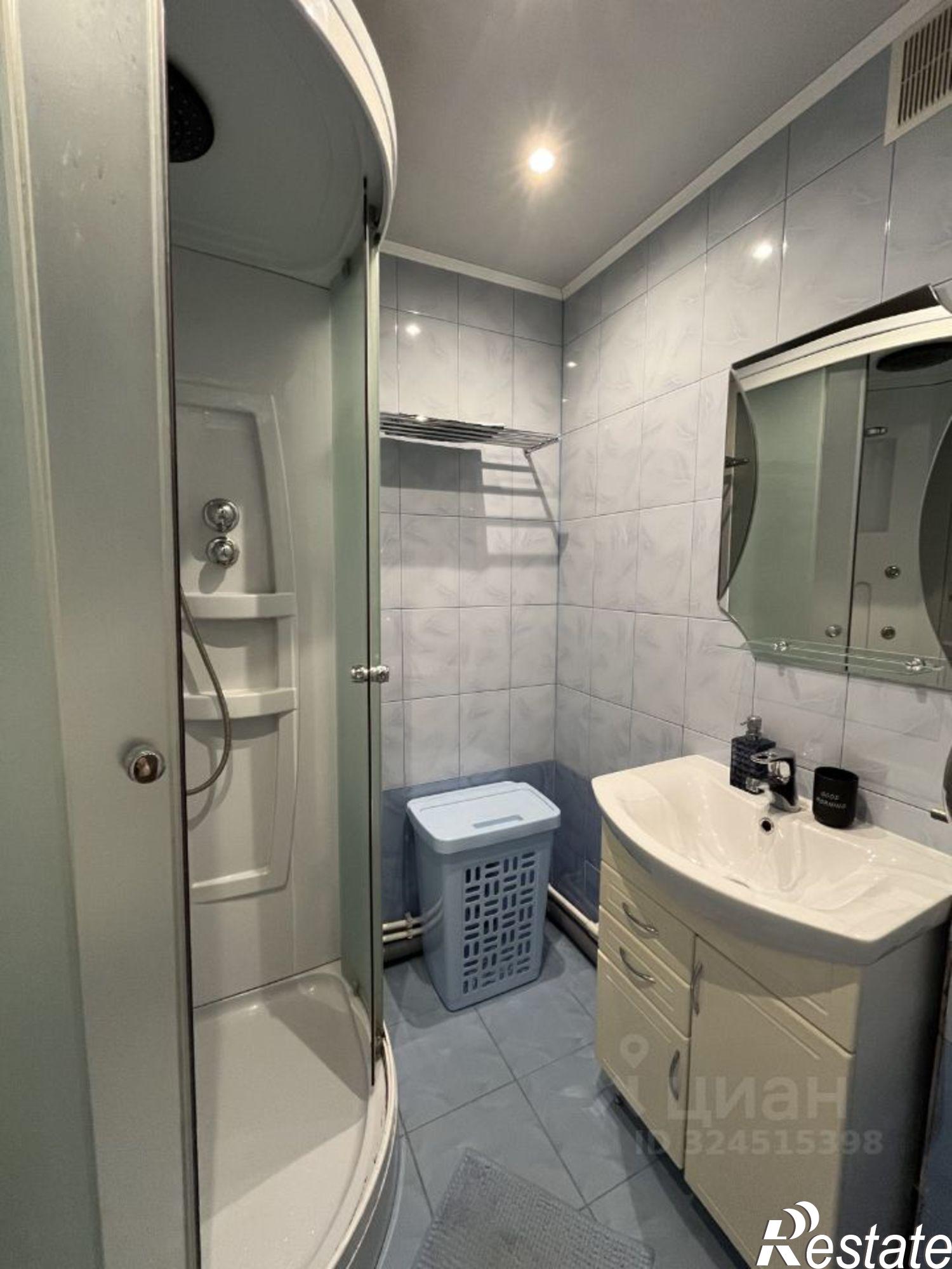 Сдать квартиру за 40 000 рублей на Октябрьский проспект, 40