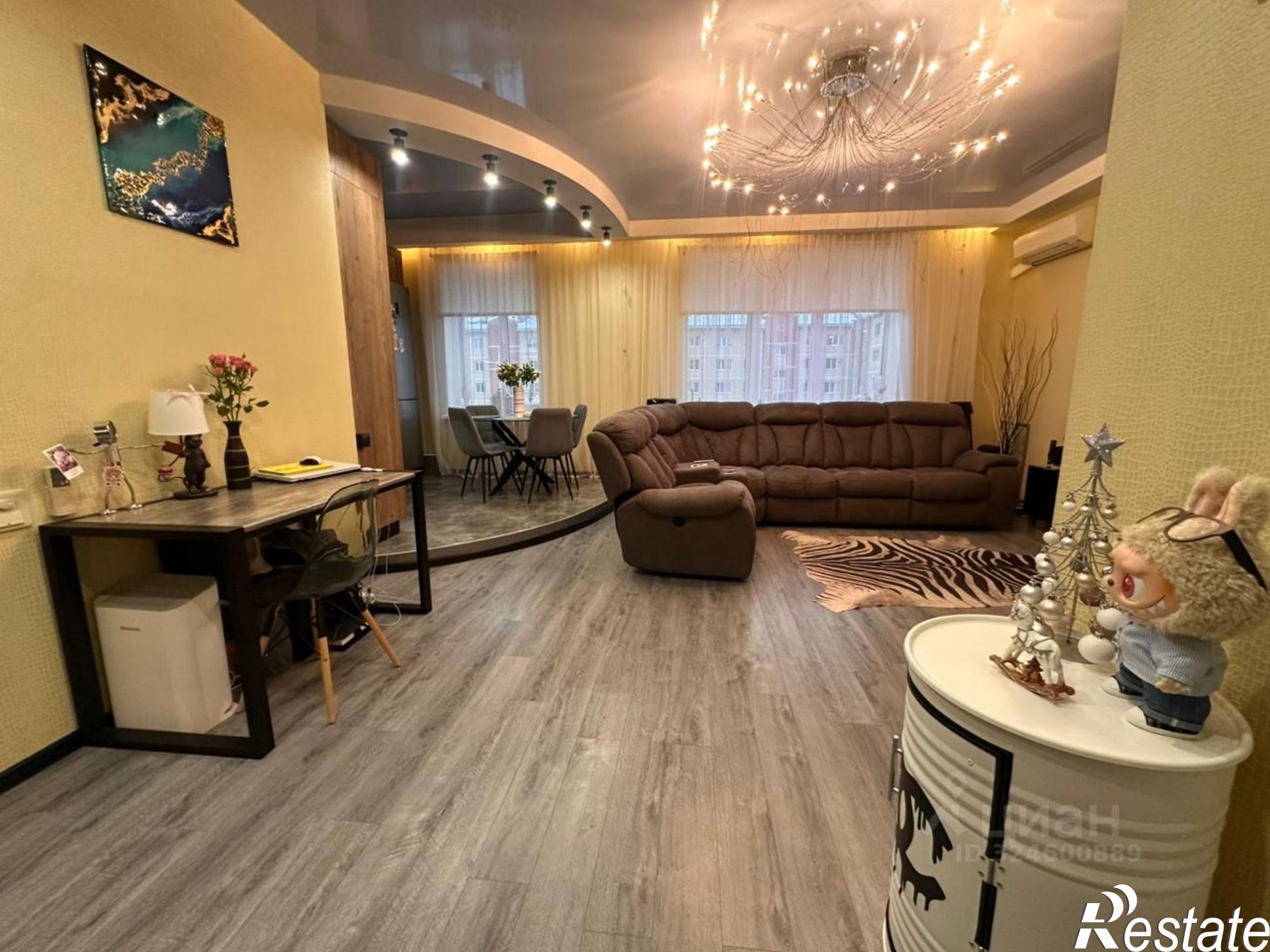 Купить квартиру за 10 700 000 рублей на улица Годовикова, 21