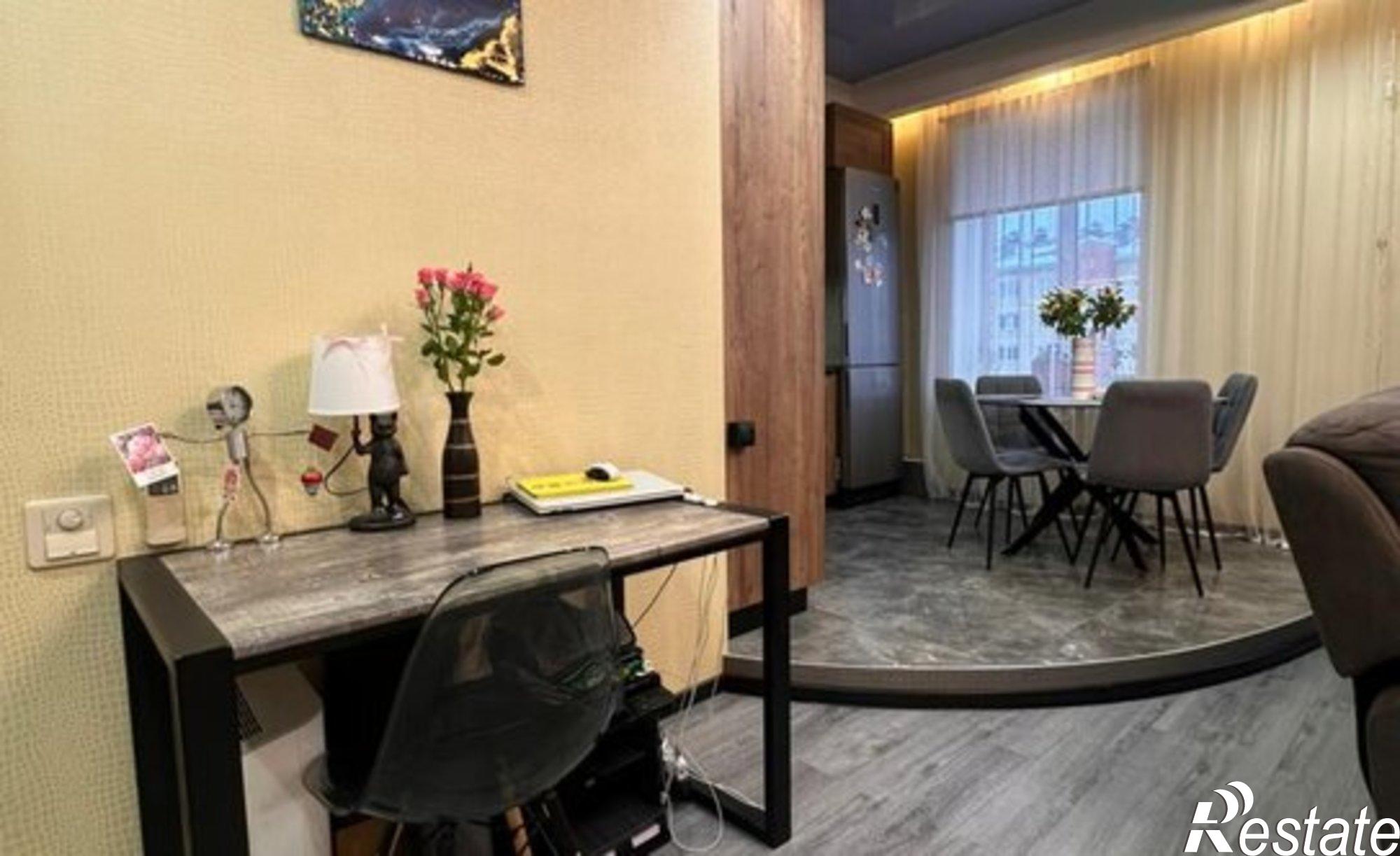 Купить квартиру за 10 700 000 рублей на улица Годовикова, 21