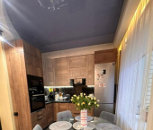 1-комн, 64кв м, этаж 3/5 улица Годовикова, 21