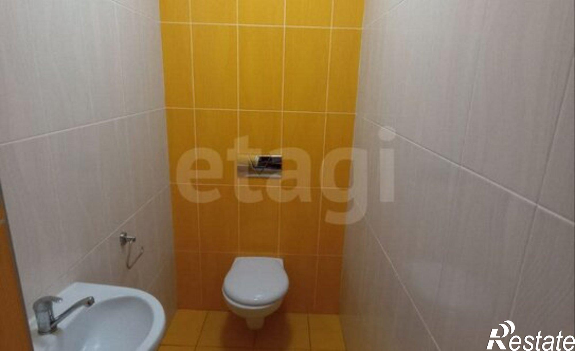 Купить квартиру за 10 000 000 рублей на Шекснинский пр-кт, 10