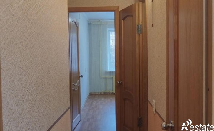 3-комн квартира пр-кт Победы, 180,  д. 180