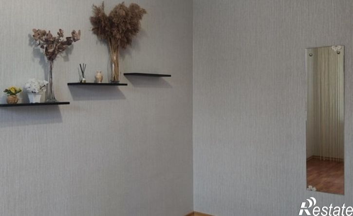 3-комн квартира пр-кт Победы, 180,  д. 180