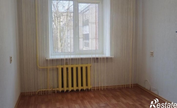 3-комн квартира пр-кт Победы, 180,  д. 180