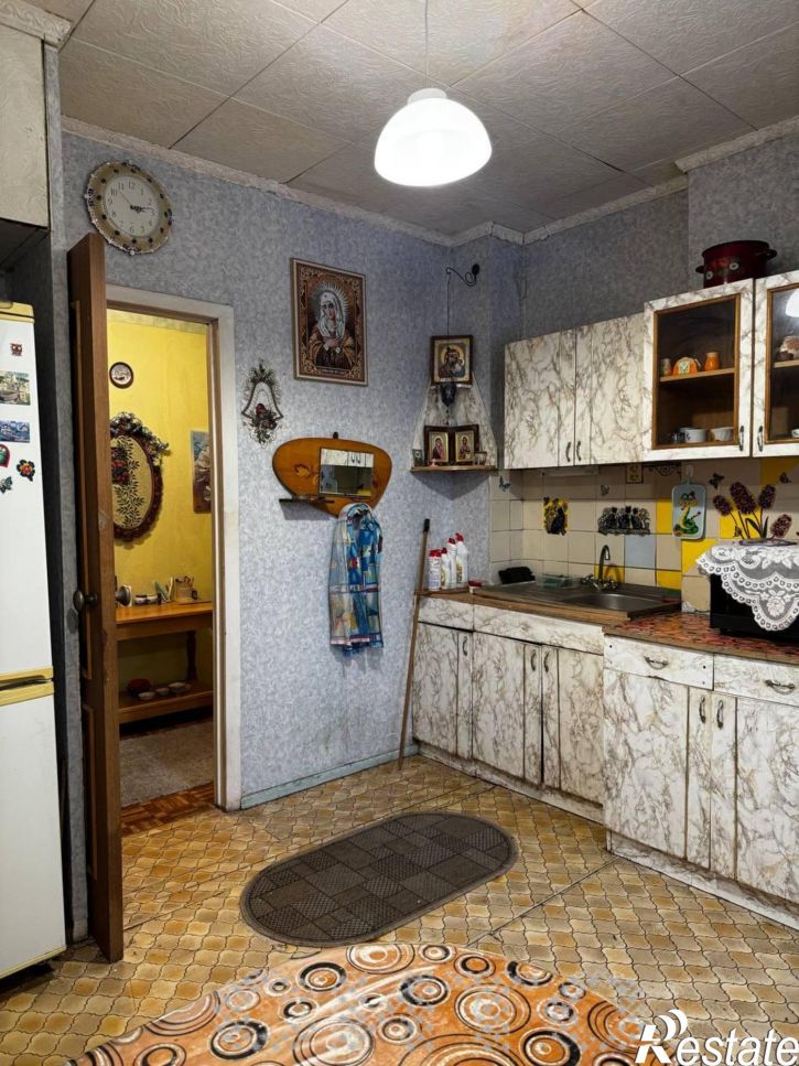 3-комн квартира Ленинградская улица,22