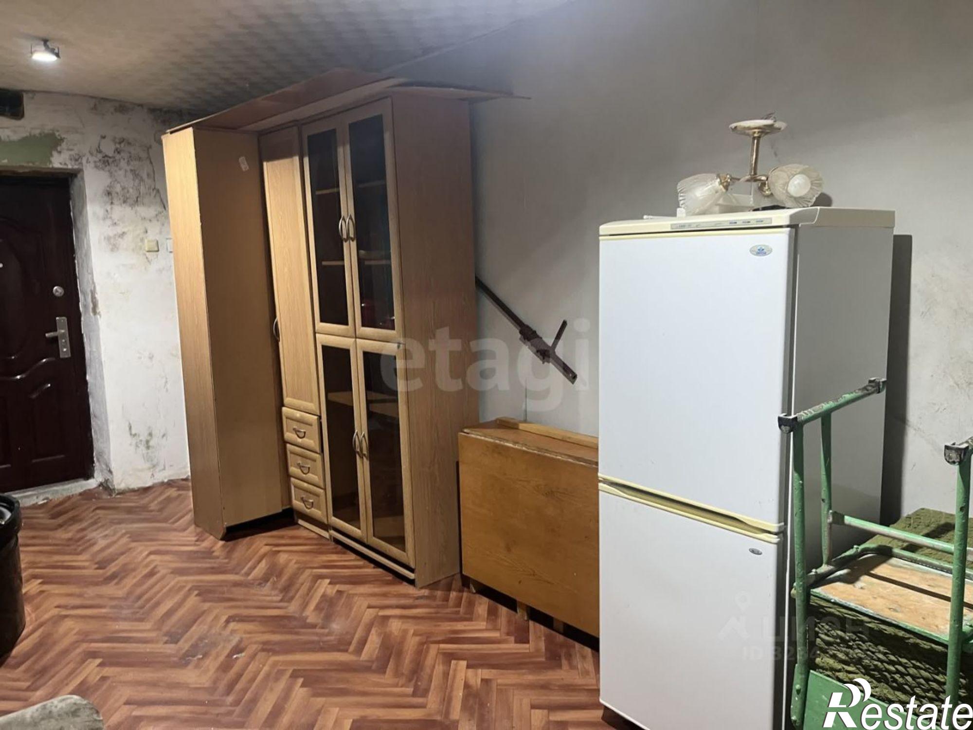 Купить комнату за 620 000 рублей на ул Красная, 3А