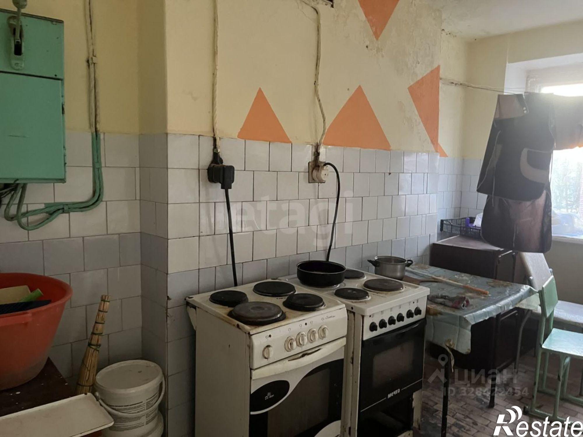 Купить комнату за 620 000 рублей на ул Красная, 3А