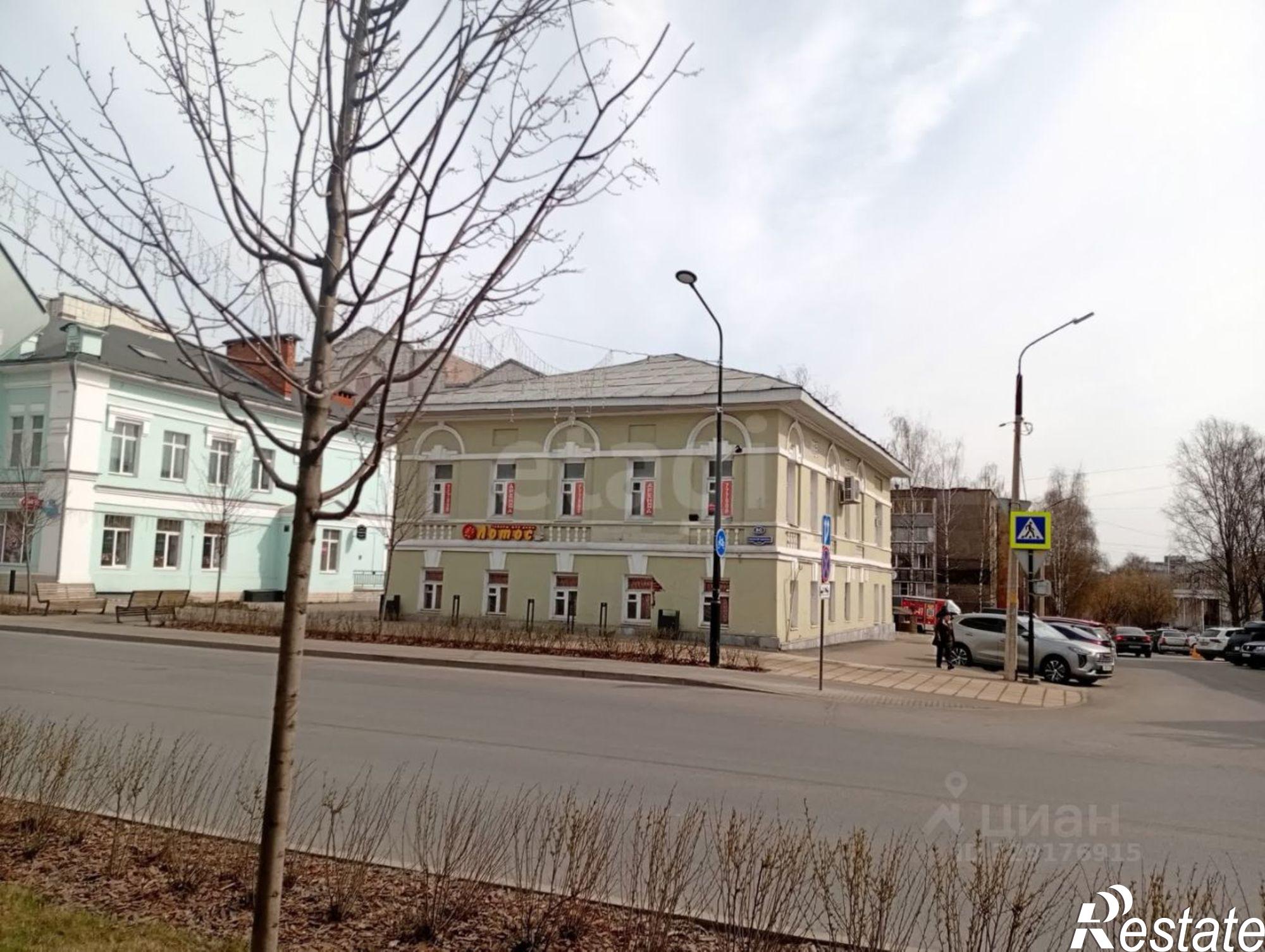 Сдать торговое помещение за 306 000 рублей на Советский пр-кт, 80