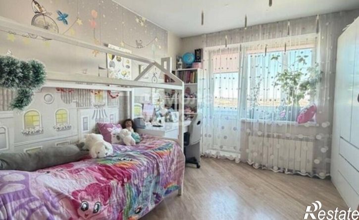 3-комн квартира улица П.Окинина, 12,  д. 12