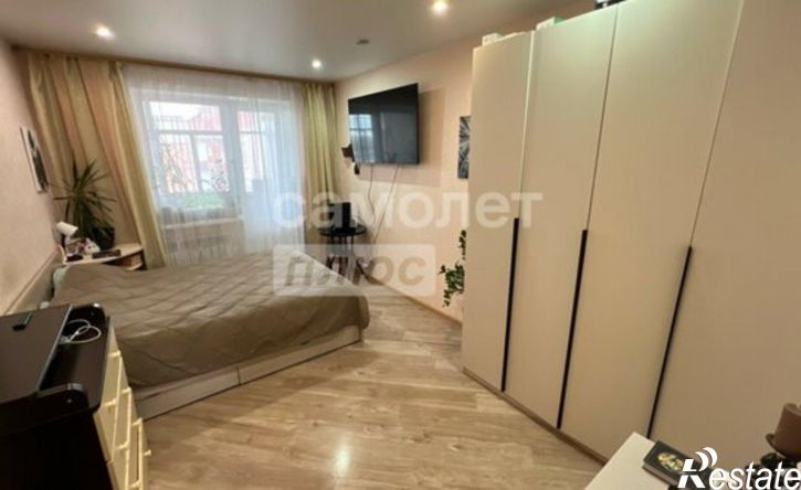 3-комн квартира улица П.Окинина, 12,  д. 12