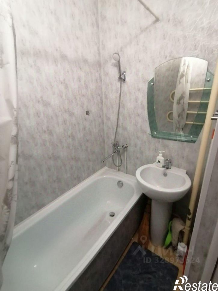 2-комн квартира пр-кт Строителей, 7,  д. 7
