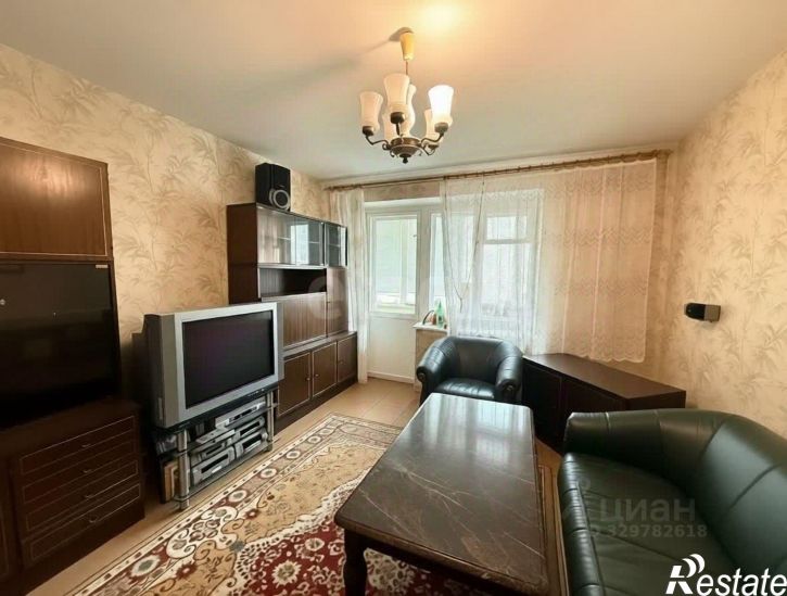 3-комн квартира пр-кт Победы, 180,  д. 180