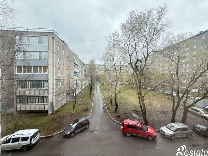 3-комн квартира пр-кт Победы, 180,  д. 180