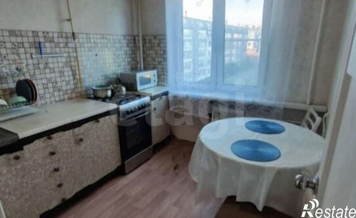 3-комн квартира пр-кт Строителей, 20,  д. 20
