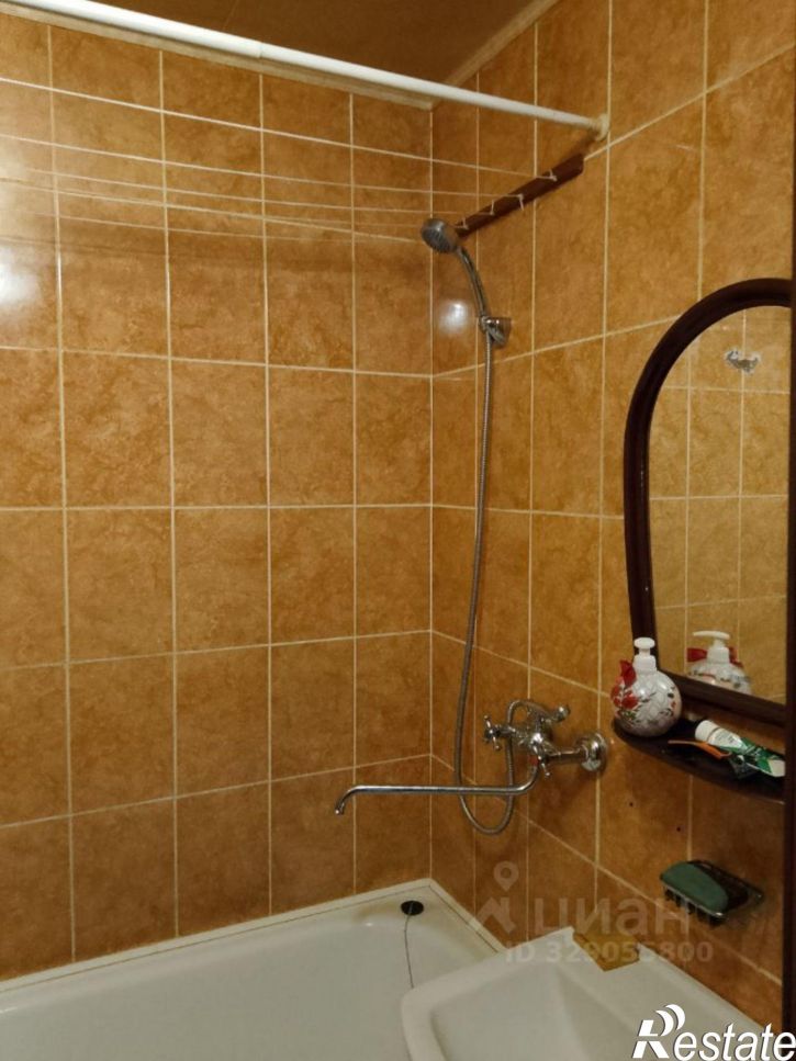 2-комн квартира Шекснинский пр-кт, 11,  д. 11