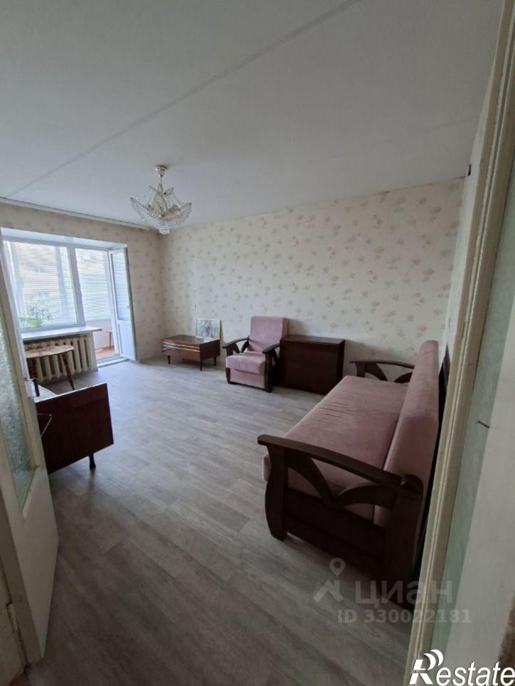 2-комн квартира улица Ветеранов, 3,  д. 3