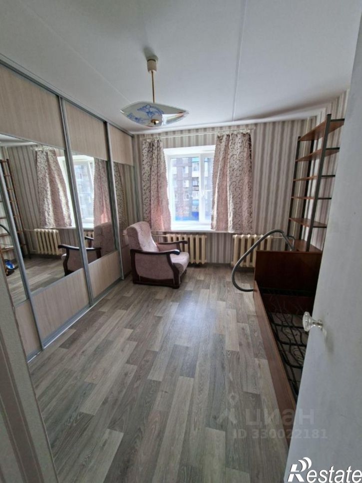 2-комн квартира улица Ветеранов, 3,  д. 3