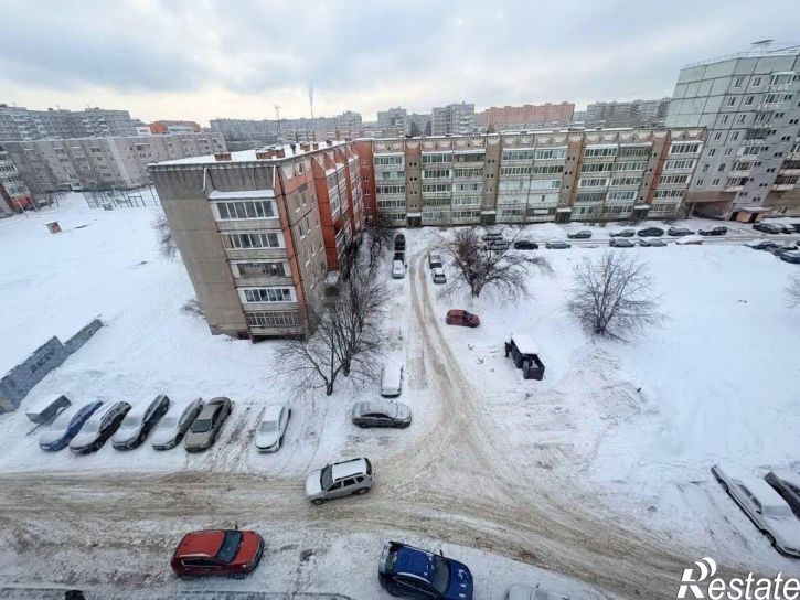 2-комн квартира Ленинградская улица, 16,  д. 16