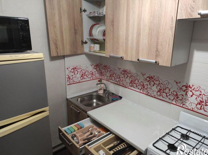 1-комн квартира проспект Победы, 37,  д. 37