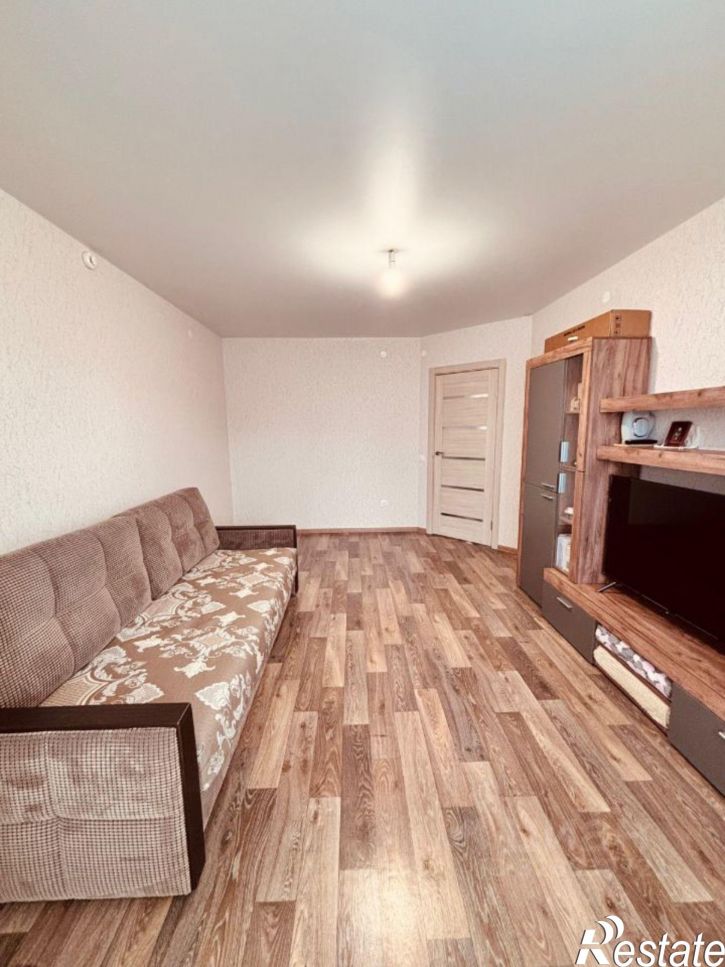 2-комн квартира Шекснинский проспект, 38,  д. 38