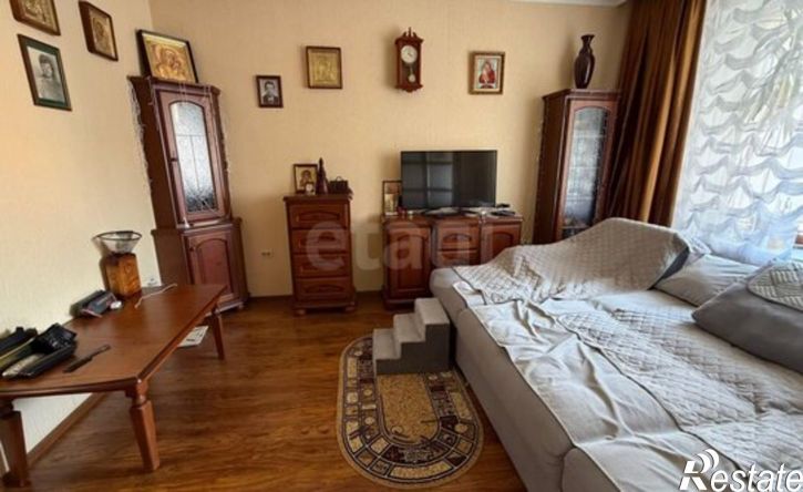 3-комн квартира улица Годовикова, 21,  д. 21
