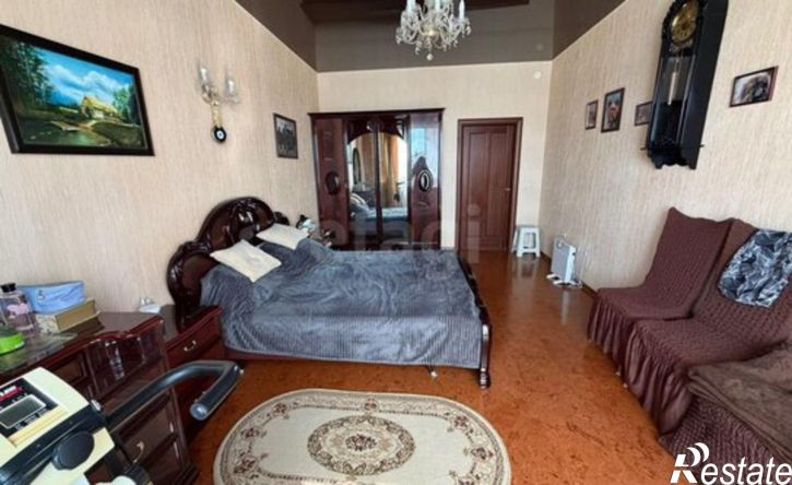 3-комн квартира улица Годовикова, 21,  д. 21