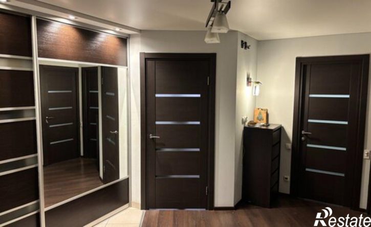 4-комн квартира ул Юбилейная, 60,  д. 60