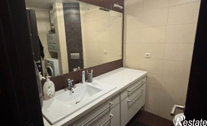 4-комн квартира ул Юбилейная, 60,  д. 60