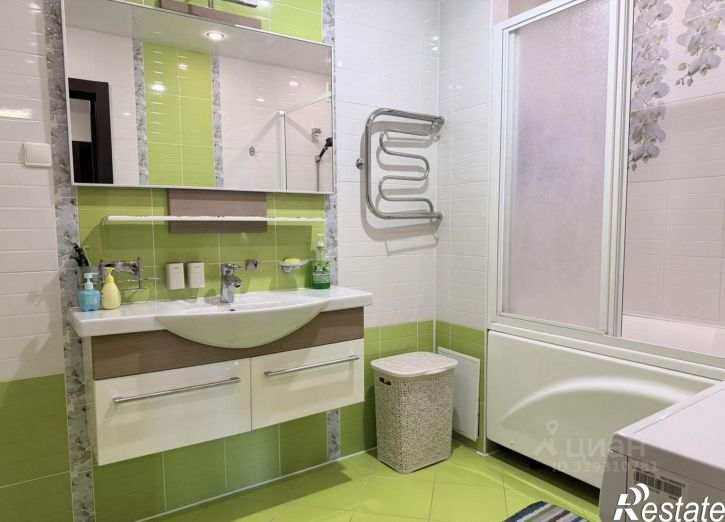 5-комн квартира улица Командарма Белова, 29А,  д. 29А