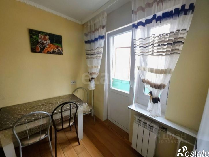 2-комн квартира улица Тимохина, 8,  д. 8