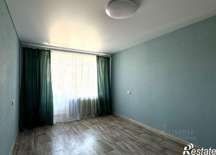 3-комн квартира ул Краснодонцев, 23,  д. 23