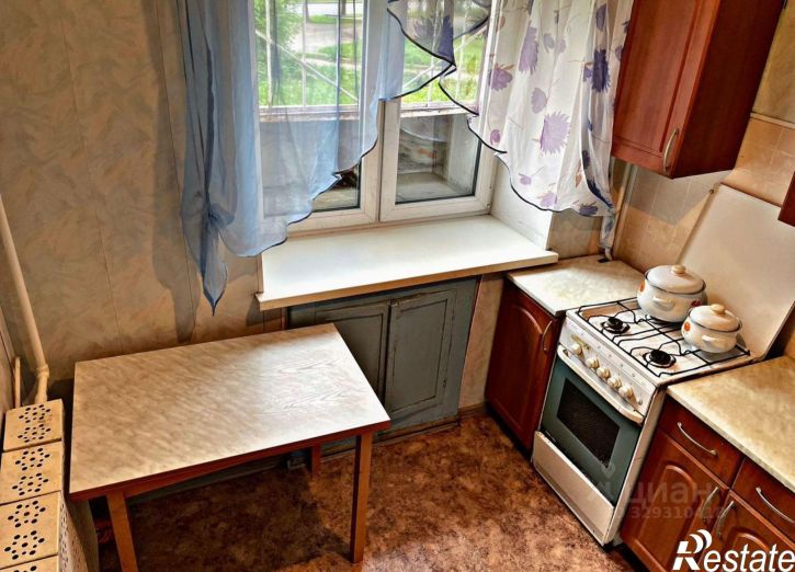 4-комн квартира ул Бардина, 19,  д. 19