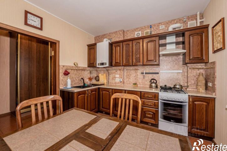 3-комн квартира Южная улица, 20,  д. 20