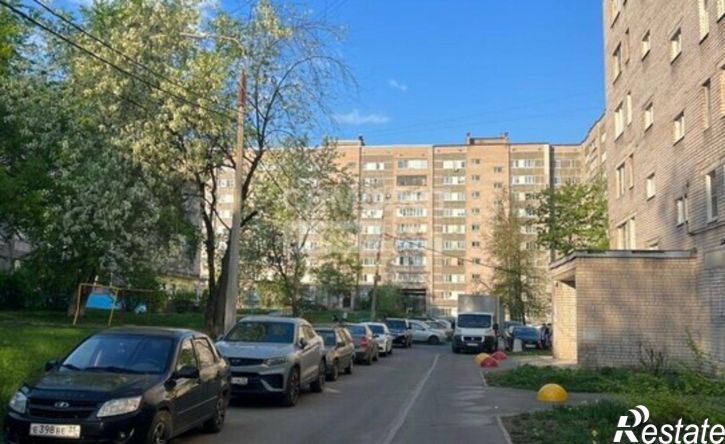 3-комн квартира ул Моченкова, 14,  д. 14