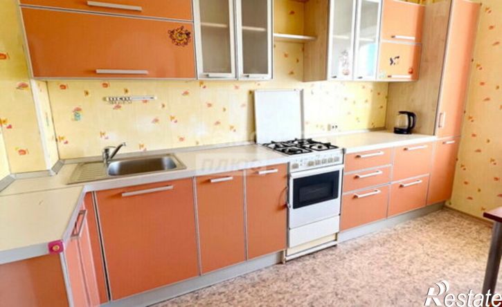 3-комн квартира ул Моченкова, 14,  д. 14