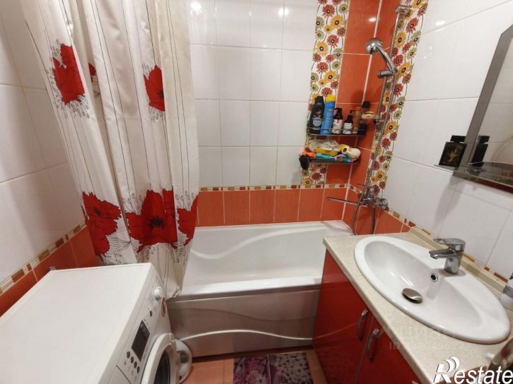 2-комн квартира Шекснинский пр-кт, 21,  д. 21