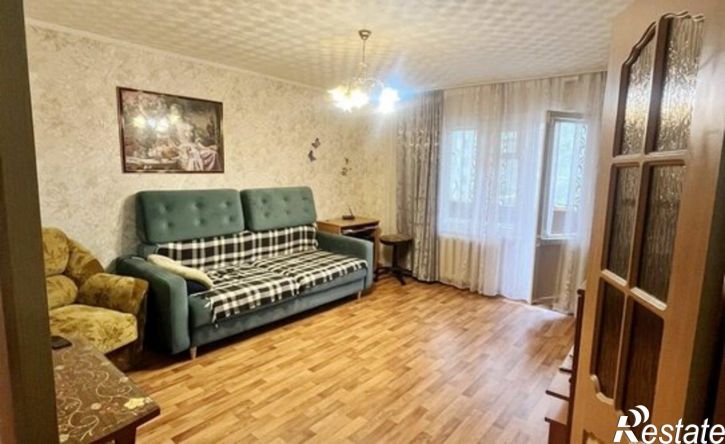 3-комн квартира улица Командарма Белова, 43,  д. 43
