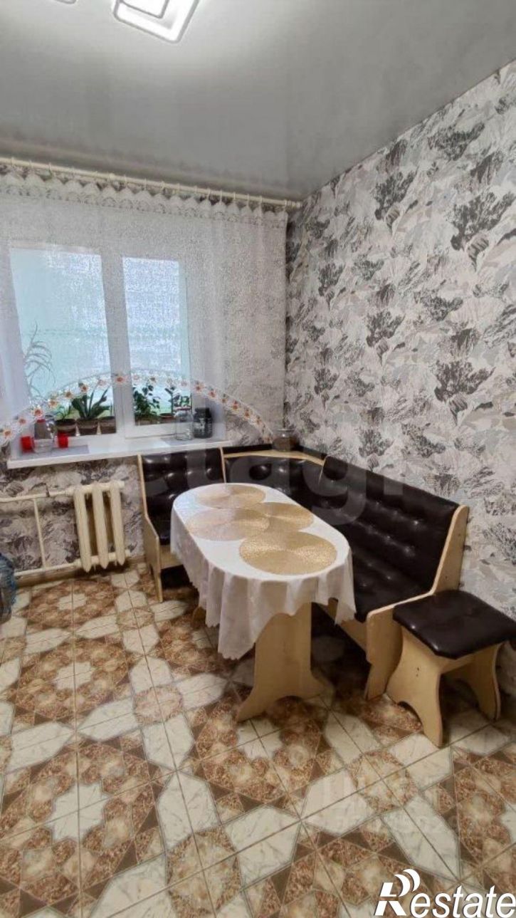 3-комн квартира Ленинградская улица, 50,  д. 50