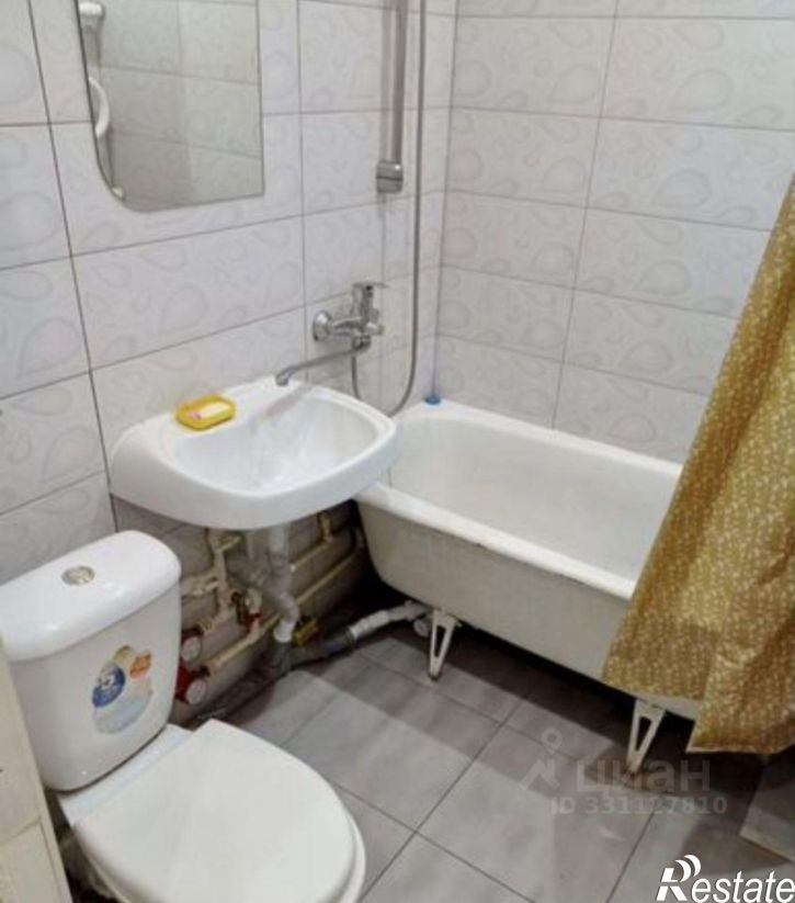 2-комн квартира улица Бардина, 18,  д. 18