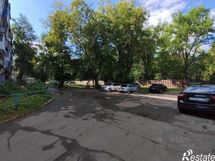 3-комн квартира ул Ветеранов, 8,  д. 8