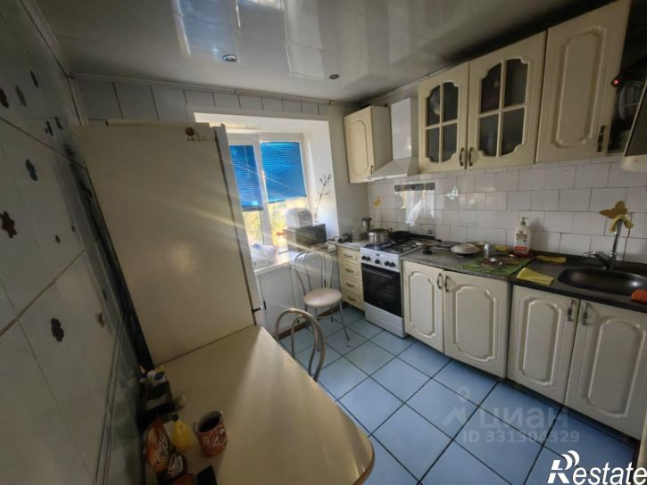 3-комн квартира ул Сталеваров, 40,  д. 40
