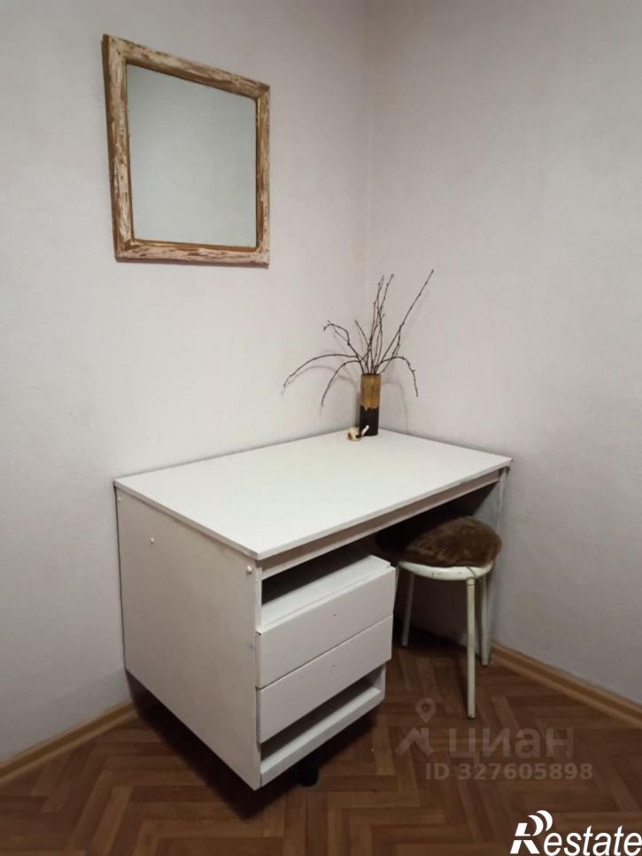 3-комн квартира ул Ветеранов, 4,  д. 4