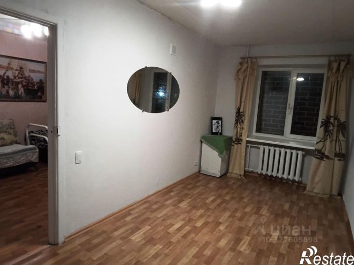 3-комн квартира ул Ветеранов, 4,  д. 4