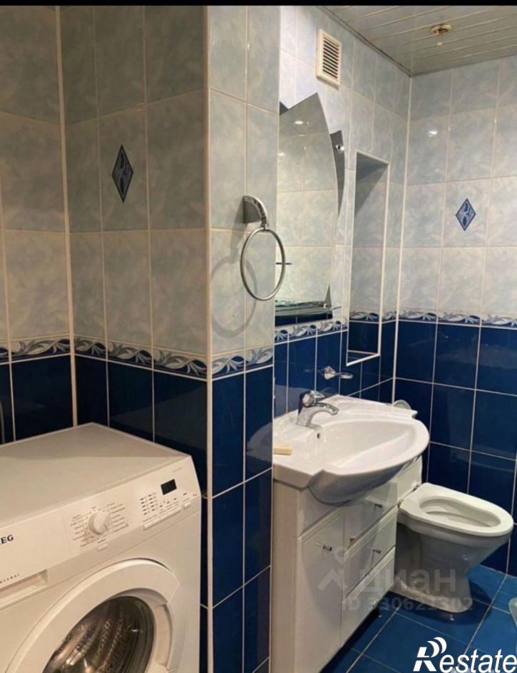 2-комн квартира Набережная улица, 33,  д. 33