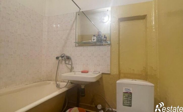 3-комн квартира Московский проспект, 48,  д. 48