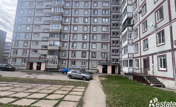 3-комн квартира улица Краснодонцев, 110,  д. 110