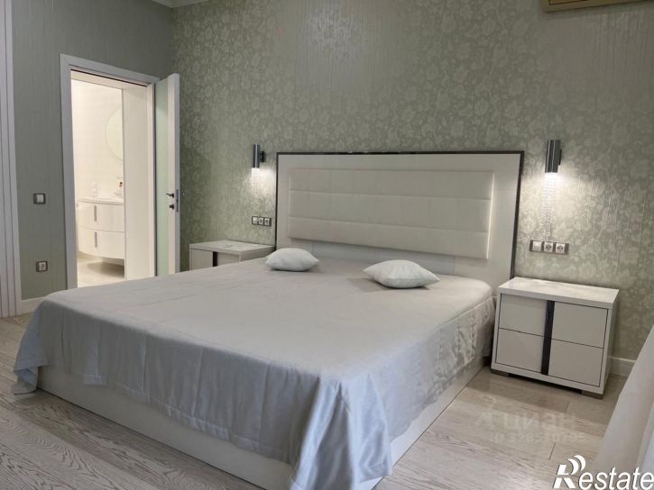 4-комн квартира ул Любецкая, 38,  д. 38